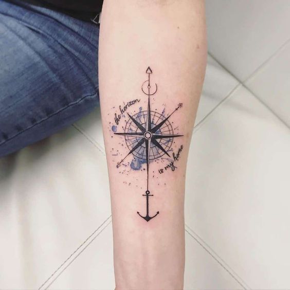 Tatuaggio Tattoo Bussola Scritta Acquerello