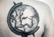 Tatuaggio Tattoo Mappa Mappamondo Grande Spalla