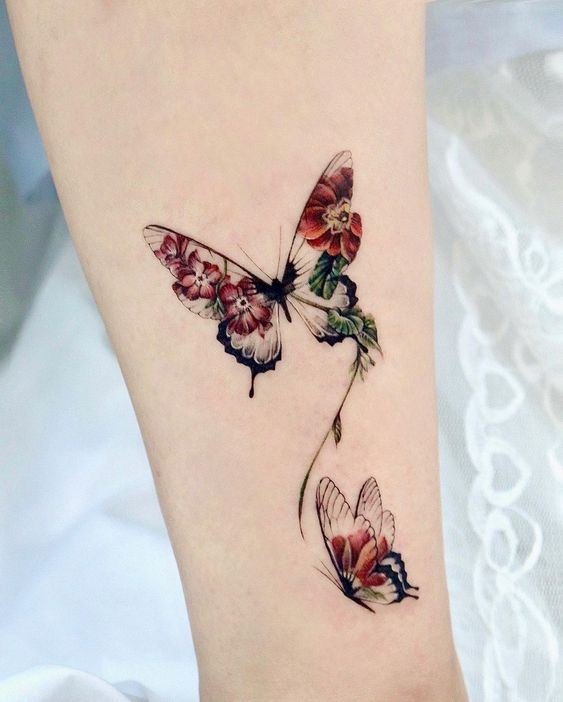 Tatuaggio Tattoo Farfalla Fiori Colorato