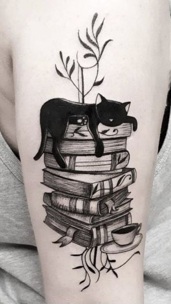 Tatuaggio Tattoo Gatto Libri e Caffè