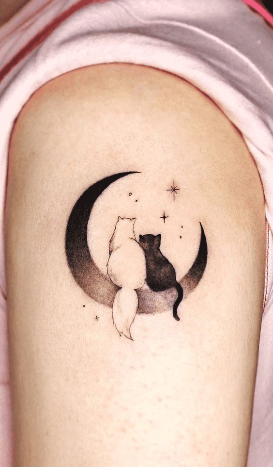 Tatuaggio Tattoo Gatto e Luna