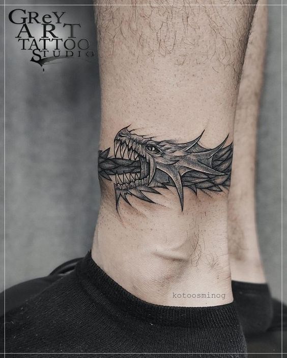 Tatuaggio Tattoo Caviglia Uomo Drago