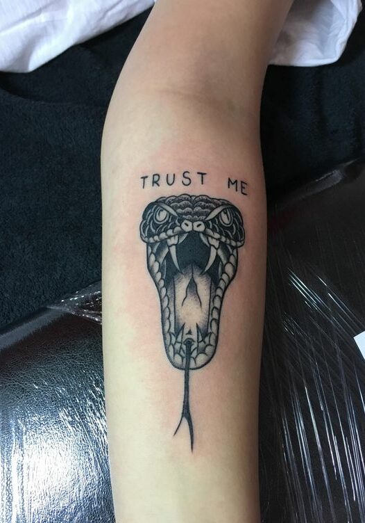 Tatuaggio Tattoo Testa Serpente