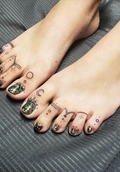 Tatuaggio Tattoo Piedi Dita