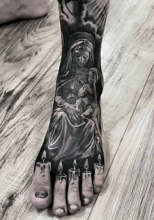 Tatuaggio Tattoo Piedi Religioso Madonna Gesu