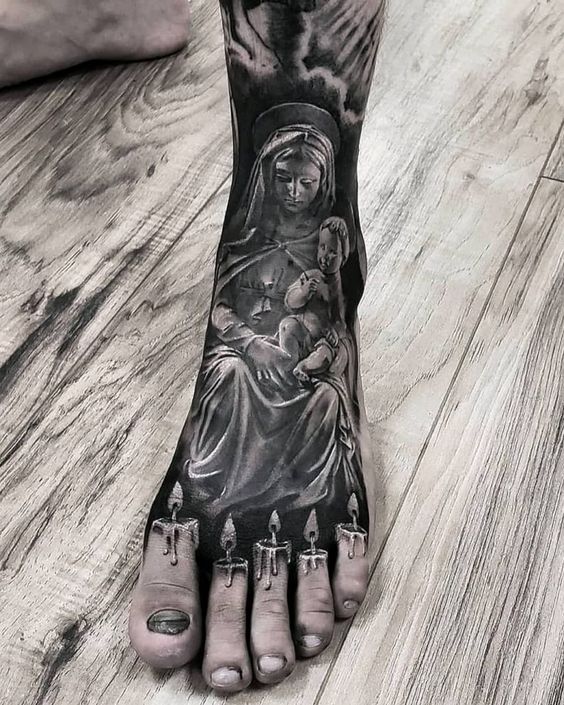 Tatuaggio Tattoo Piedi Religioso Madonna Gesu