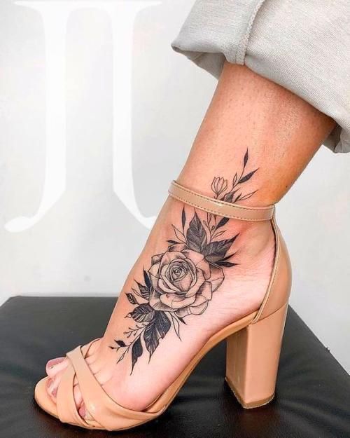 Tatuaggio Tattoo Piedi Rosa