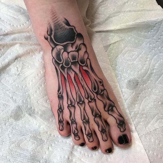 Tatuaggio Tattoo Piedi Scheletro