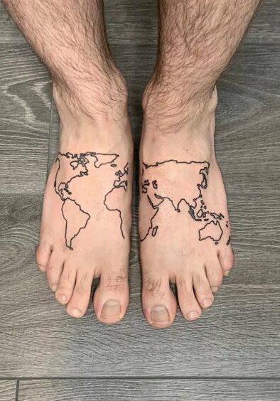 Tatuaggio Tattoo Piedi Viaggiare Mondo