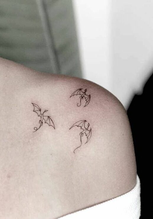 Tatuaggio Tattoo Spalla Dragoni