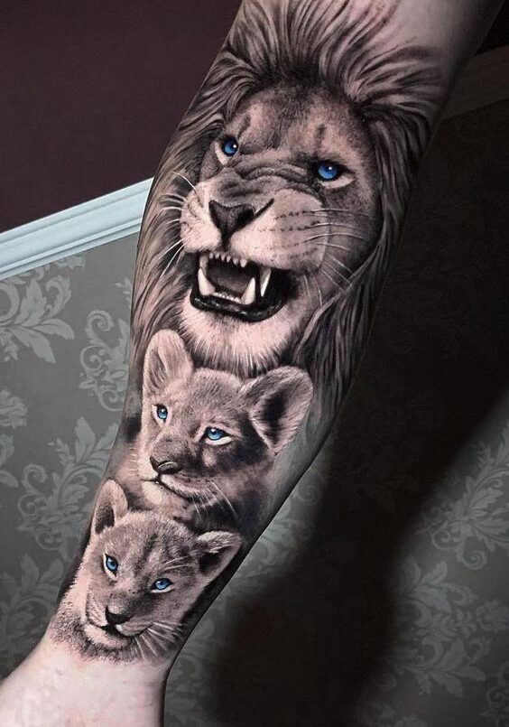 Tatuaggio Tattoo Leone Famiglia
