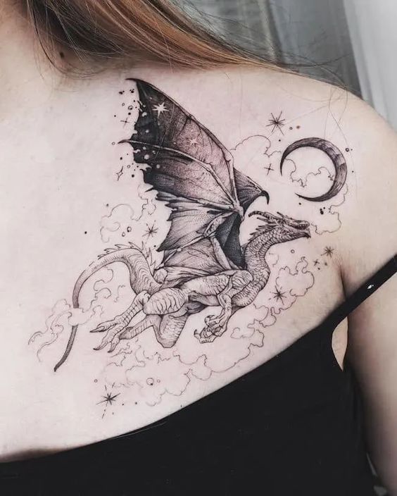 Tatuaggio Tattoo Drago Spalla Femminile