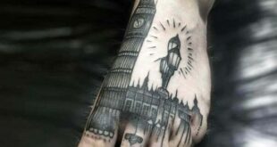 Tatuaggio Tattoo Piede Londra Big Ben Paesaggio